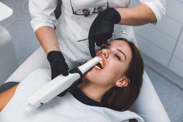 Best Emergency Dental Extractions in Voorheesville, NY